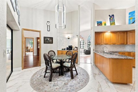 Villa ou maison à vendre à Weeki Wachee, Floride: 3 chambres, 233 m2 № 2267411 - photo 20