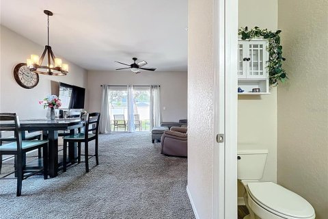 Townhouse in Davenport, Florida 4 bedrooms, 172.43 sq.m. № 1651931 - photo 13