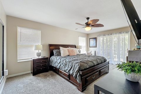 Townhouse in Davenport, Florida 4 bedrooms, 172.43 sq.m. № 1651931 - photo 30