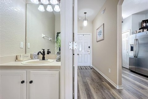 Townhouse in Davenport, Florida 4 bedrooms, 172.43 sq.m. № 1651931 - photo 14
