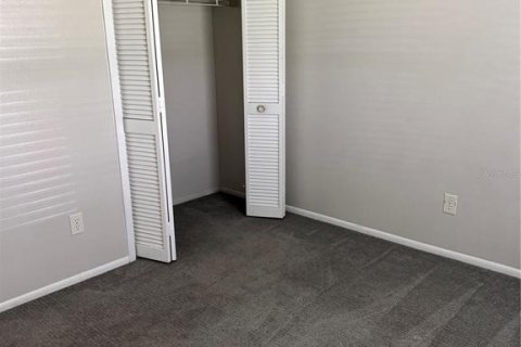 Casa en alquiler en Orlando, Florida, 3 dormitorios, 112.23 m2 № 1881260 - foto 2