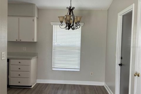 Casa en alquiler en Orlando, Florida, 3 dormitorios, 112.23 m2 № 1881260 - foto 9