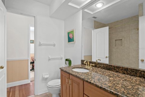House in Tampa, Florida 5 bedrooms, 384.99 sq.m. № 2166191 - photo 30