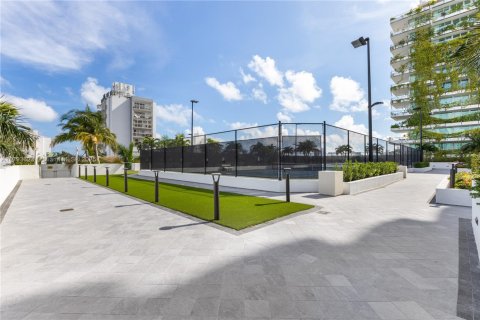 Condominio en venta en Miami Beach, Florida, 2 dormitorios, 117.24 m2 № 1726039 - foto 25
