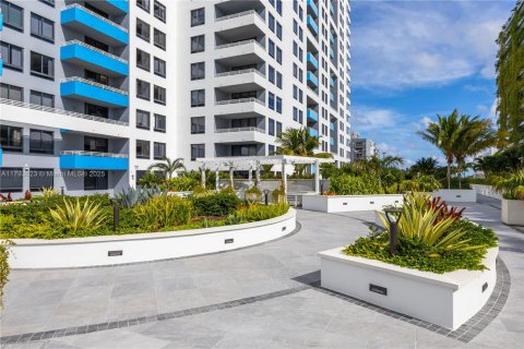 Condominio en venta en Miami Beach, Florida, 2 dormitorios, 117.24 m2 № 1726039 - foto 23