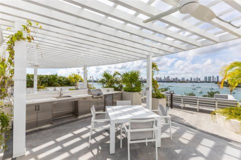 Condominio en venta en Miami Beach, Florida, 2 dormitorios, 117.24 m2 № 1726039 - foto 26