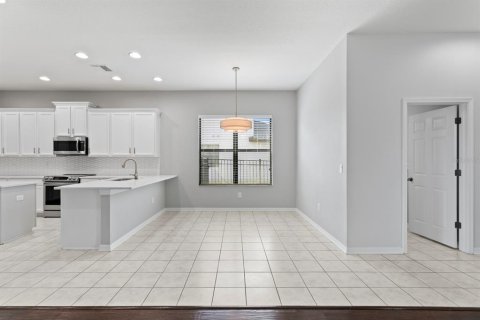 House in Lutz, Florida 4 bedrooms, 295.62 sq.m. № 1657516 - photo 10