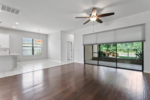 House in Lutz, Florida 4 bedrooms, 295.62 sq.m. № 1657516 - photo 8