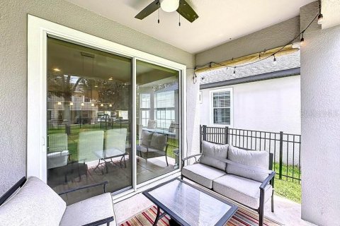 House in Orlando, Florida 5 bedrooms, 301.84 sq.m. № 1873774 - photo 9