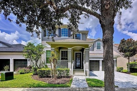 House in Orlando, Florida 5 bedrooms, 301.84 sq.m. № 1873774 - photo 2