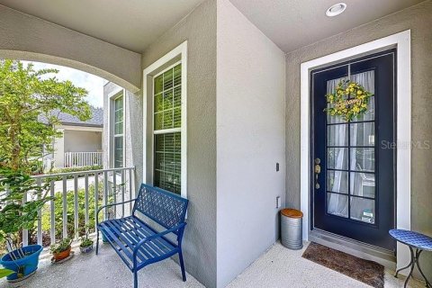 House in Orlando, Florida 5 bedrooms, 301.84 sq.m. № 1873774 - photo 4