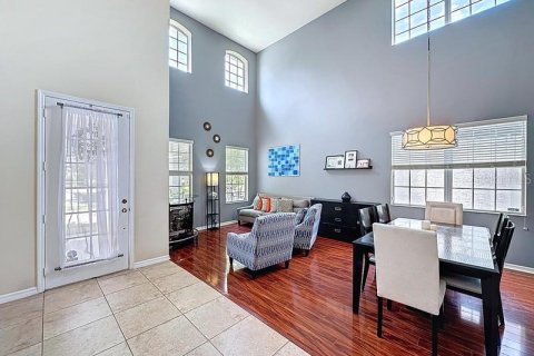 House in Orlando, Florida 5 bedrooms, 301.84 sq.m. № 1873774 - photo 13