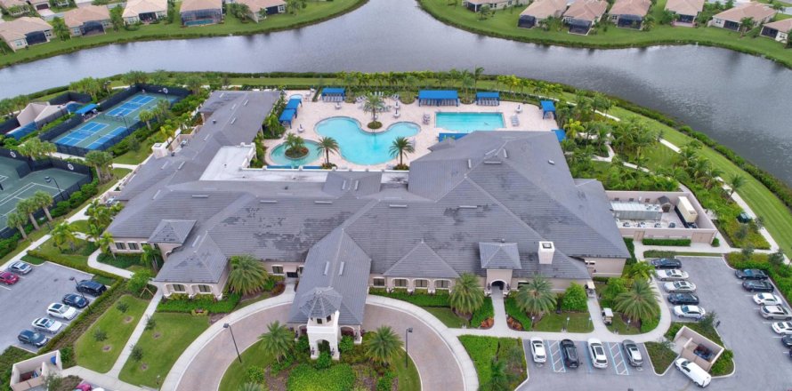 Casa en Boynton Beach, Florida 3 dormitorios, 233.46 m2 № 1097577