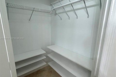 Appartement à louer à Miami Beach, Floride: 1 chambre, 74.88 m2 № 2414528 - photo 25