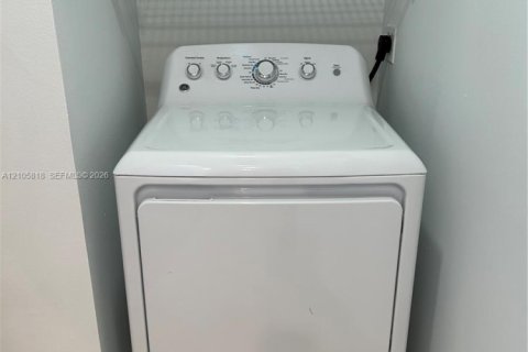 Appartement à louer à Miami Beach, Floride: 1 chambre, 74.88 m2 № 2414528 - photo 26