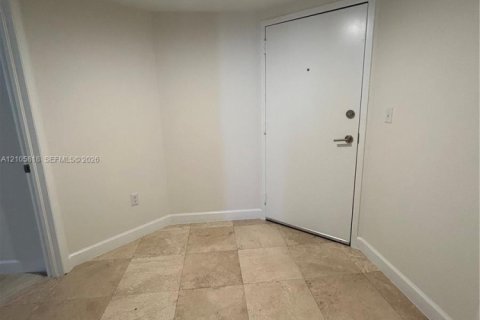 Appartement à louer à Miami Beach, Floride: 1 chambre, 74.88 m2 № 2414528 - photo 22