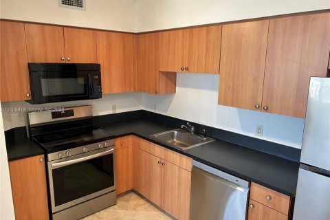 Appartement à louer à Miami Beach, Floride: 1 chambre, 74.88 m2 № 2414528 - photo 15