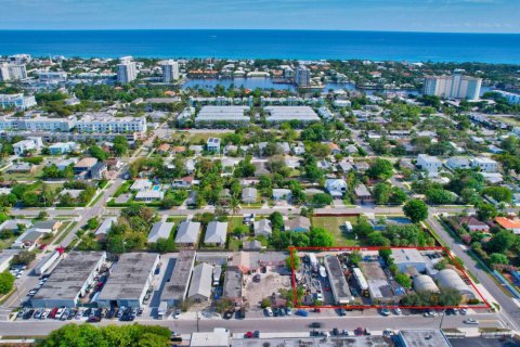 Villa ou maison à vendre à Delray Beach, Floride: 1 chambre, 304.72 m2 № 938627 - photo 1