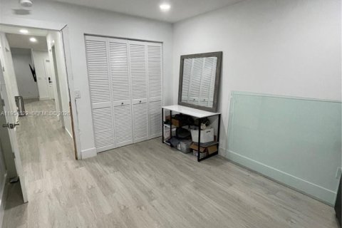 Villa ou maison à vendre à Boca Raton, Floride: 2 chambres, 99.13 m2 № 2008360 - photo 18