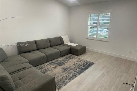 Villa ou maison à vendre à Boca Raton, Floride: 2 chambres, 99.13 m2 № 2008360 - photo 2