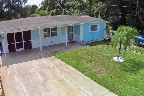 House in Holiday, Florida 2 bedrooms, 147.71 sq.m. № 2157740 - photo 24
