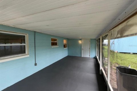 House in Holiday, Florida 2 bedrooms, 147.71 sq.m. № 2157740 - photo 25