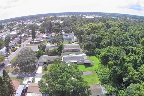 House in Holiday, Florida 2 bedrooms, 147.71 sq.m. № 2157740 - photo 18