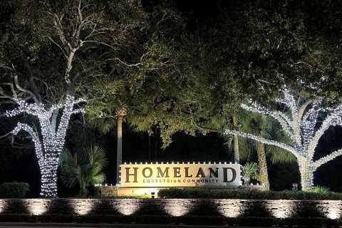 House in Lake Worth, Florida 6 bedrooms, 434.04 sq.m. № 2187120 - photo 6