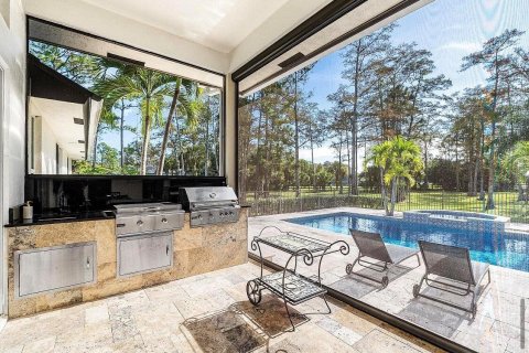 House in Lake Worth, Florida 6 bedrooms, 434.04 sq.m. № 2187120 - photo 25