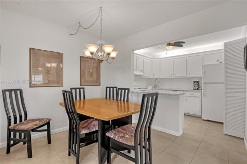 Condominio en venta en Greenacres, Florida, 2 dormitorios, 86.86 m2 № 2029790 - foto 15