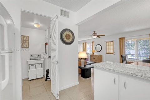 Condominio en venta en Greenacres, Florida, 2 dormitorios, 86.86 m2 № 2029790 - foto 20