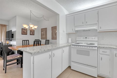 Condominio en venta en Greenacres, Florida, 2 dormitorios, 86.86 m2 № 2029790 - foto 17