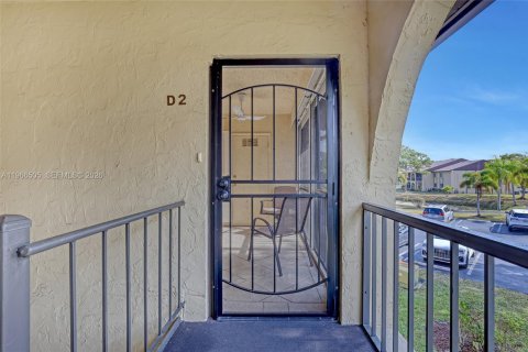 Condominio en venta en Greenacres, Florida, 2 dormitorios, 86.86 m2 № 2029790 - foto 6