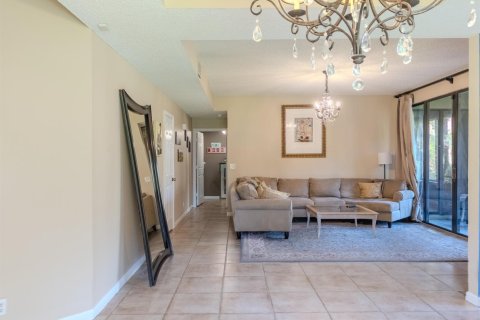 Condo in Plantation, Florida, 2 bedrooms  № 2280783 - photo 3