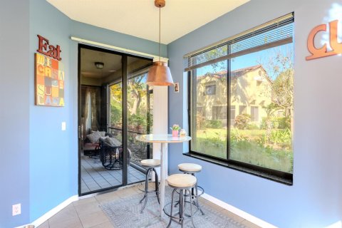 Condo in Plantation, Florida, 2 bedrooms  № 2280783 - photo 5