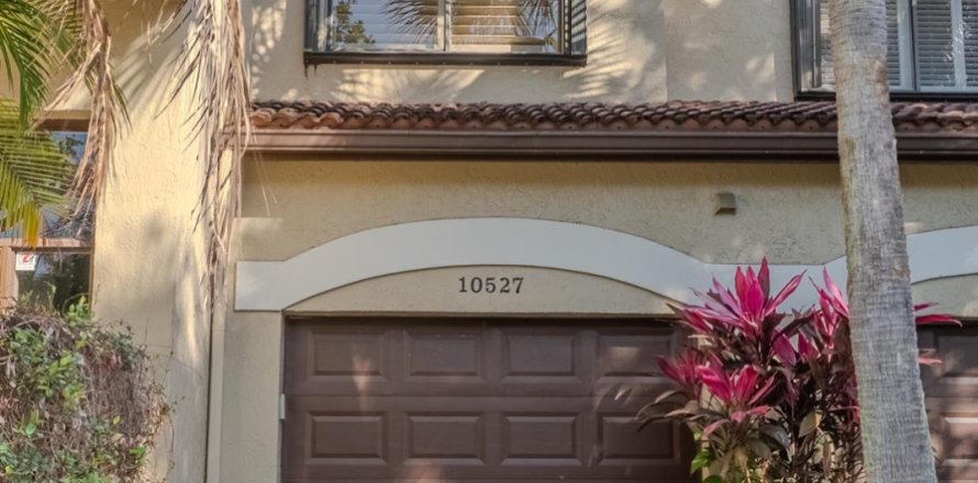 Condo in Plantation, Florida, 2 bedrooms  № 2280783
