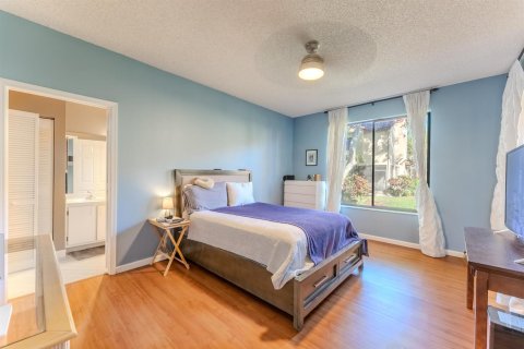 Condo in Plantation, Florida, 2 bedrooms  № 2280783 - photo 7