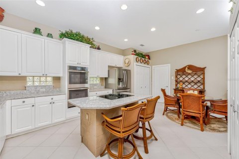 House in Punta Gorda, Florida 4 bedrooms, 217.21 sq.m. № 2166152 - photo 12