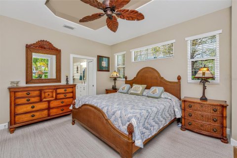 House in Punta Gorda, Florida 4 bedrooms, 217.21 sq.m. № 2166152 - photo 20