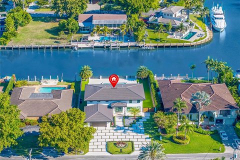 Casa en venta en Hallandale Beach, Florida, 5 dormitorios, 484.95 m2 № 1731606 - foto 9