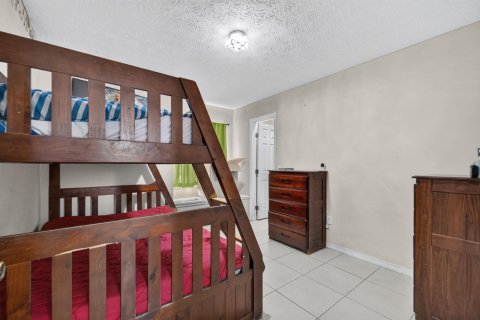 House in Port St. Lucie, Florida 3 bedrooms, 124.4 sq.m. № 2184976 - photo 21