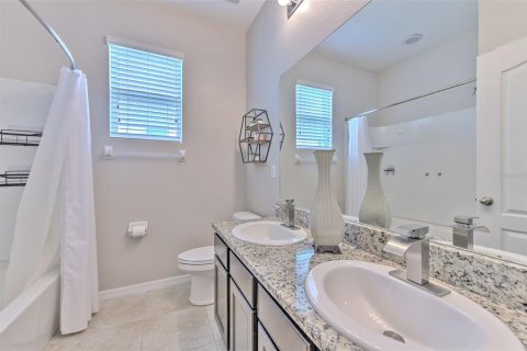 Casa en venta en Wesley Chapel, Florida, 3 dormitorios, 145.76 m2 № 1918203 - foto 18