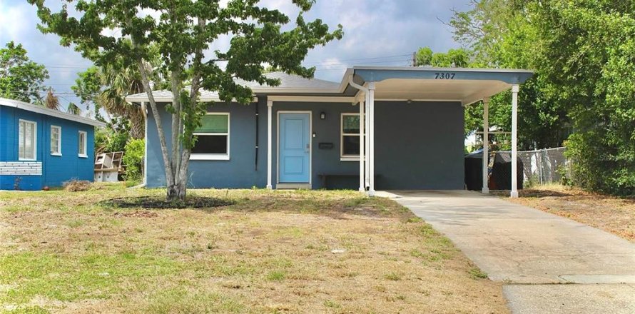Villa ou maison à Saint Petersburg, Floride 3 chambres, 92.53 m2 № 1762148