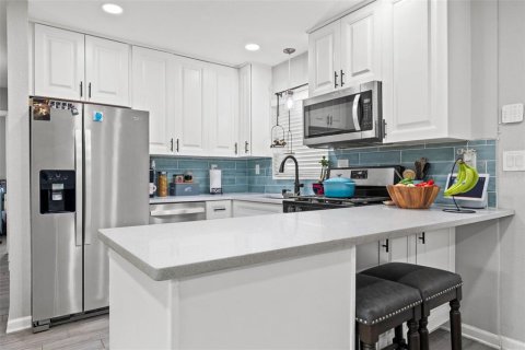 Villa ou maison à vendre à Saint Petersburg, Floride: 3 chambres, 92.53 m2 № 1762148 - photo 5