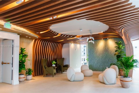 Снять в аренду кондоминиум в Майами, Флорида 3 спальни, 162.58м2, № 1888068 - фото 8