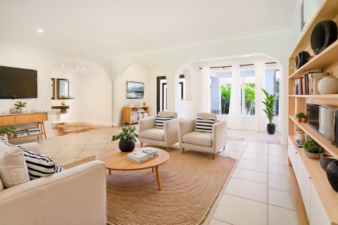 Villa ou maison à vendre à Miami, Floride: 5 chambres, 475.57 m2 № 2080370 - photo 5