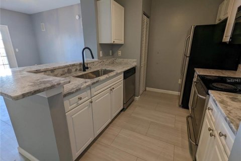 Copropriété à louer à Orlando, Floride: 2 chambres, 96.71 m2 № 2413742 - photo 8