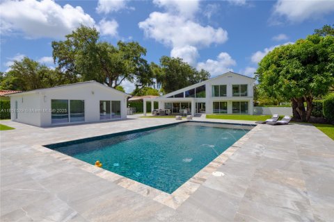 House in Miami Shores, Florida 5 bedrooms, 301 sq.m. № 1857533 - photo 9