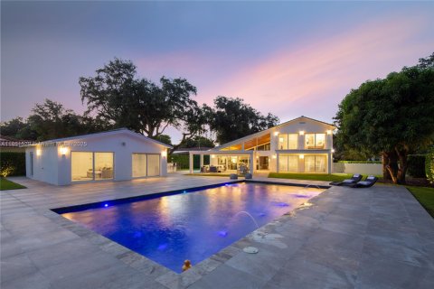 House in Miami Shores, Florida 5 bedrooms, 301 sq.m. № 1857533 - photo 8