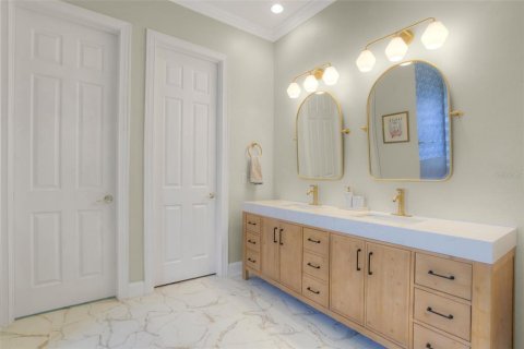 Casa en venta en Windermere, Florida, 4 dormitorios, 280.01 m2 № 1757228 - foto 17